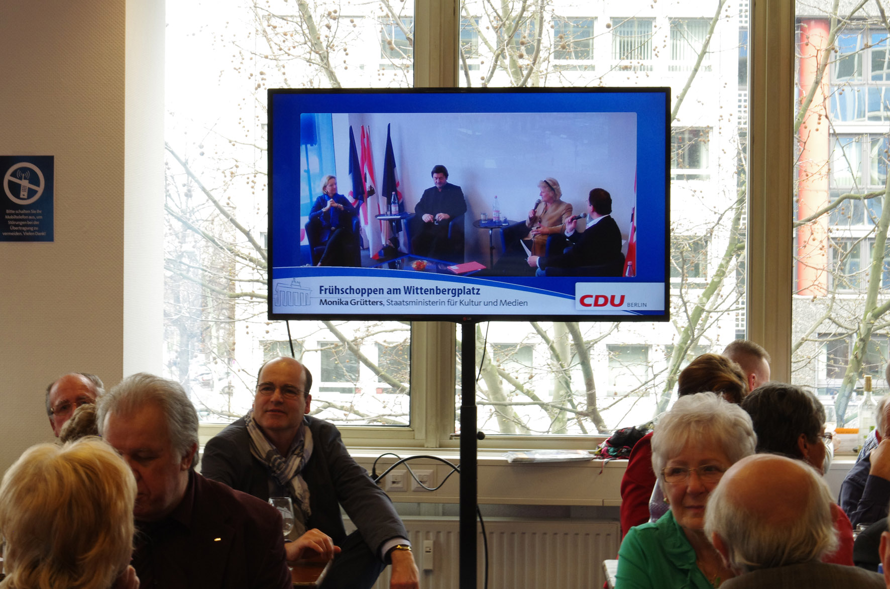 Bildschirm&uuml;bertragung