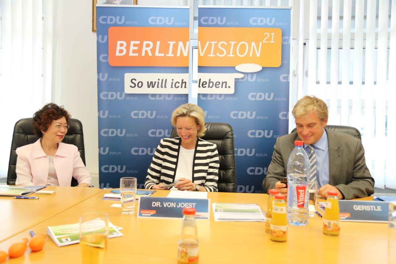 Agnes Cheng, Heike Maria von Joest und Dirk Gerstle