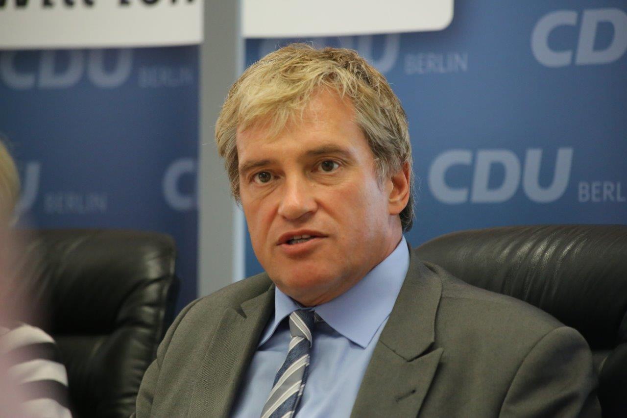 Dirk Gerstle