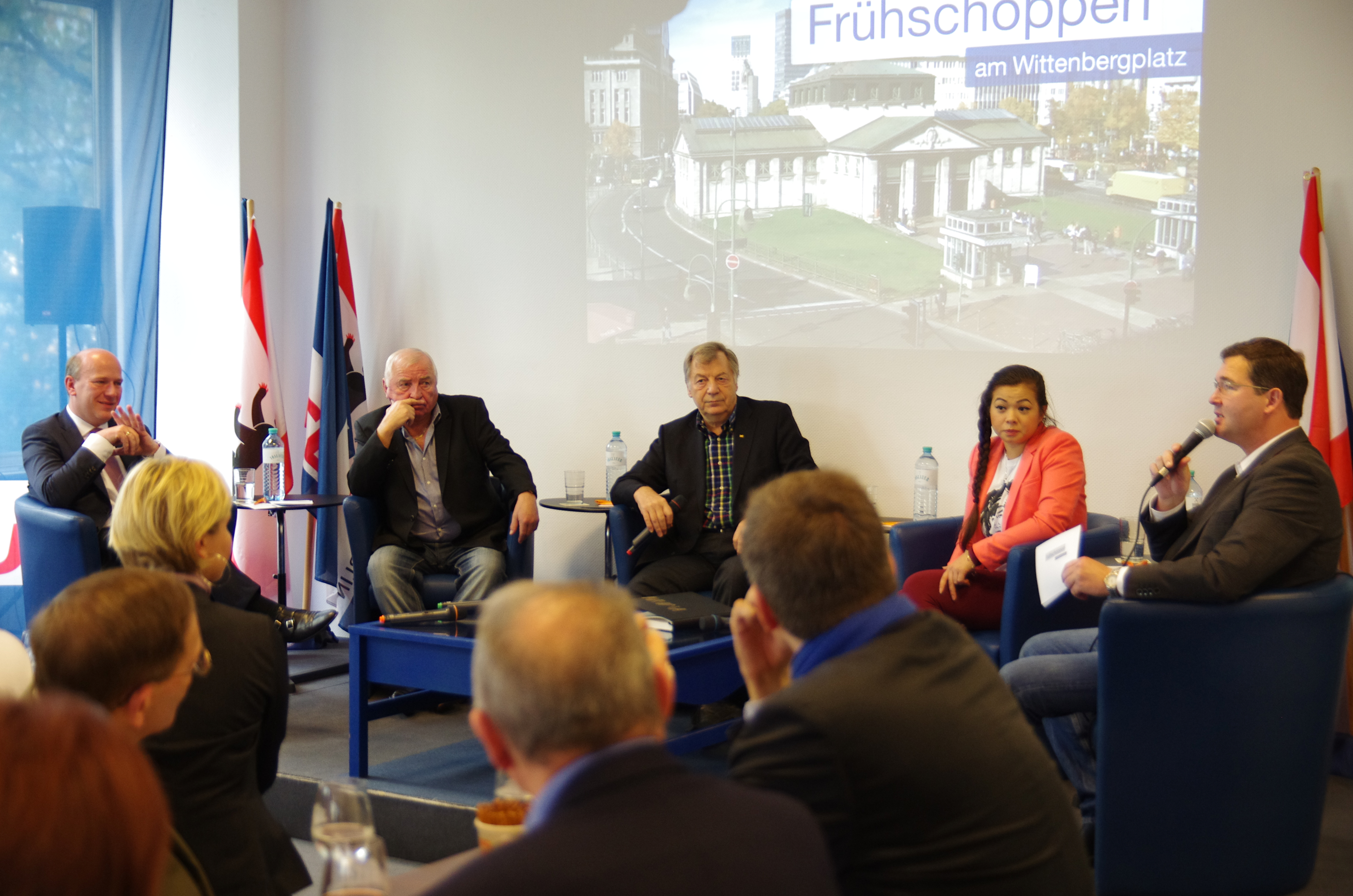 Wieder interessante Gaeste bei unserem Fr&uuml;hschoppen am Wittenbergplatz