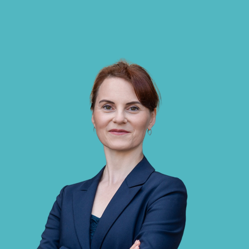 Dr.  Katrin Hegenscheid